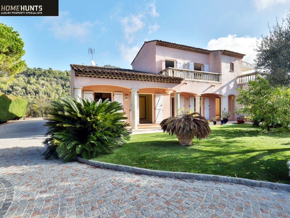 Villa i Villefranche-sur-Mer, Alpes-Maritimes - foto 1
