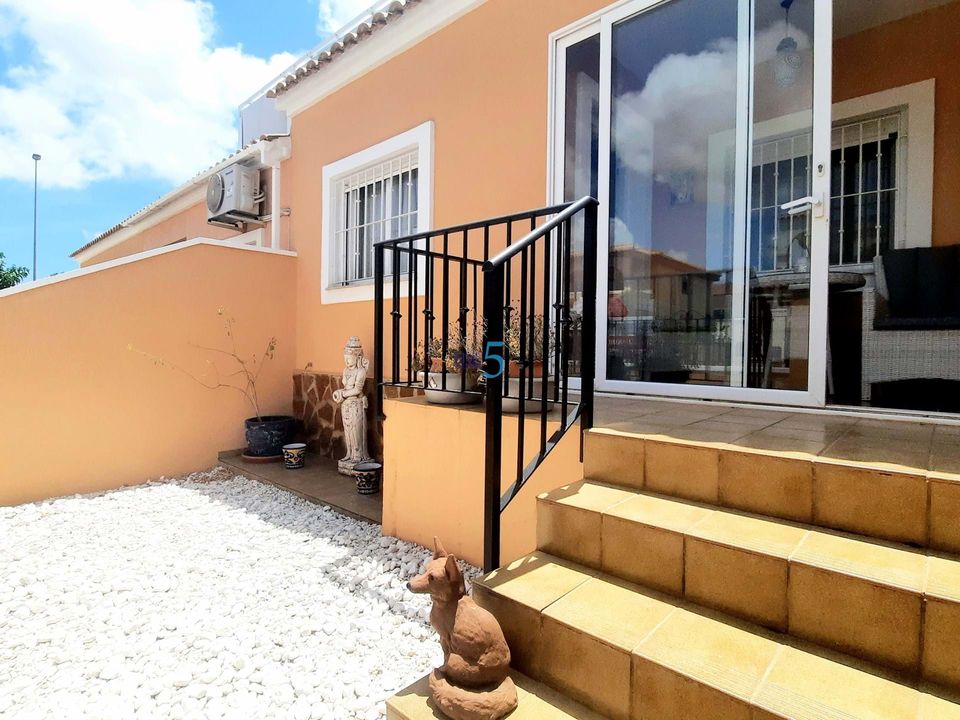 Byhus i Pinar De Campoverde, Alicante - foto 4