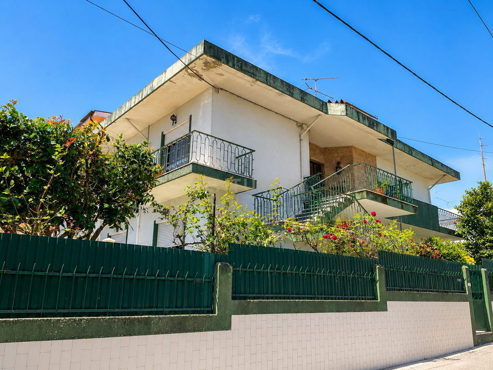 Villa i Pedroso, Porto - bilde 1