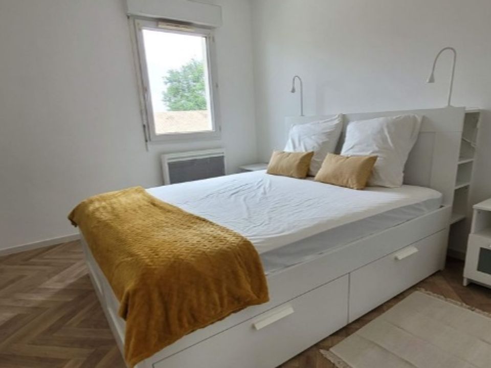 Villa a Saint-Caprais-de-Bordeaux, Gironde - foto 2
