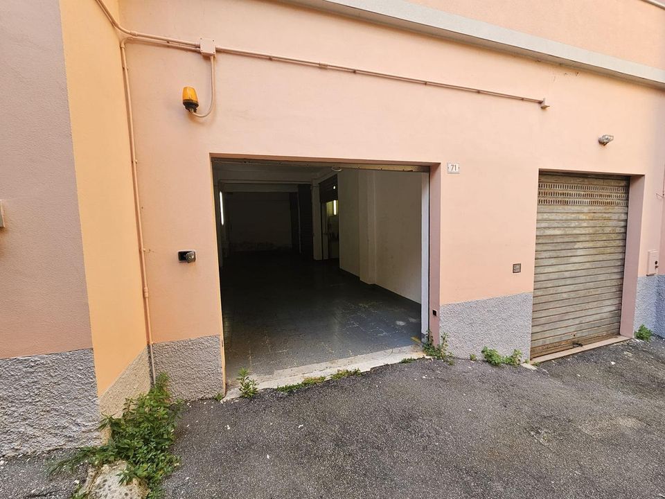 Garage i Campomorone, Genoa - foto 2