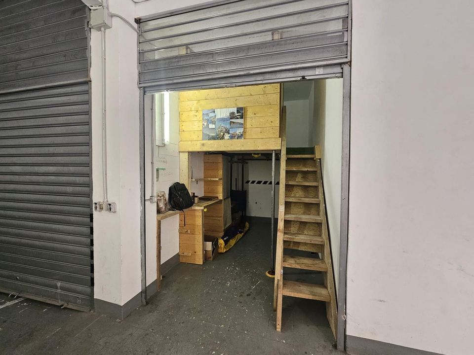 Garage i Campomorone, Genoa - foto 3