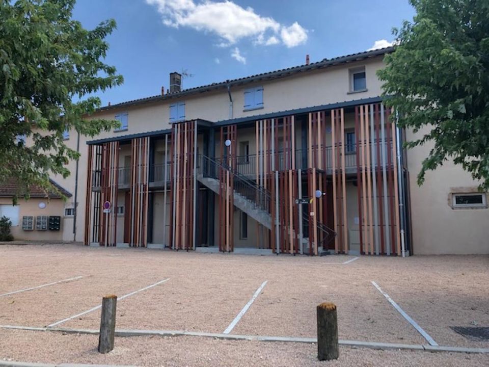 Lejlighed i Saint-Albain, Saone-et-Loire - foto 1