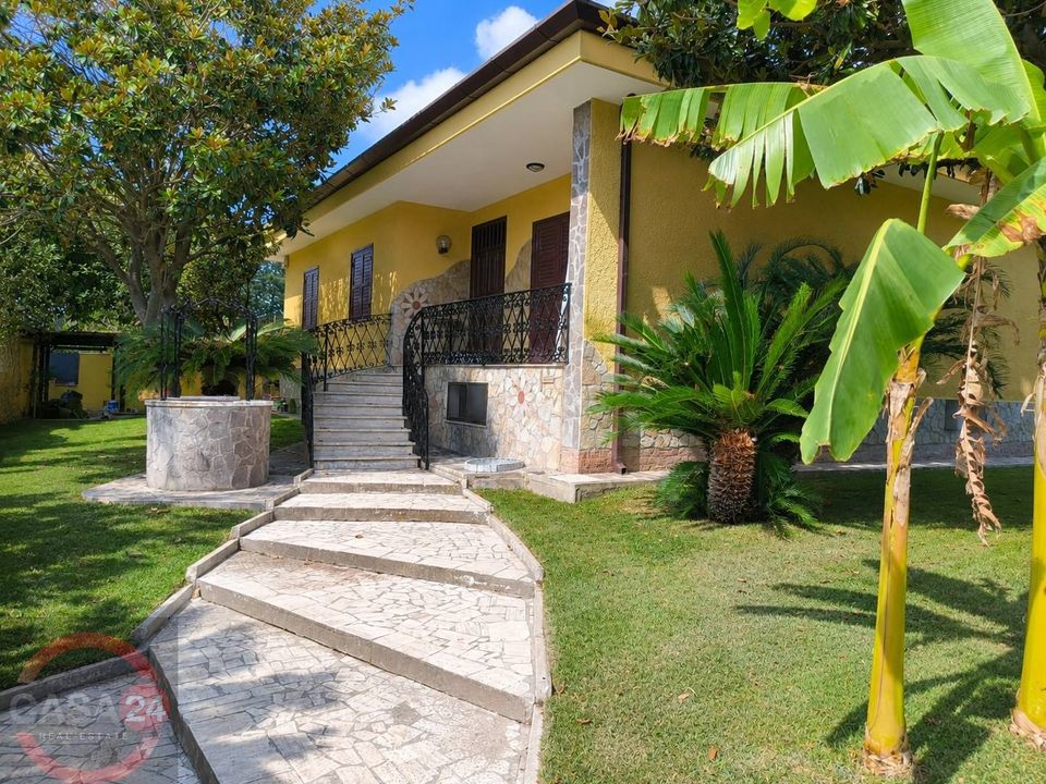 Villa a Latina, Latina - foto 1