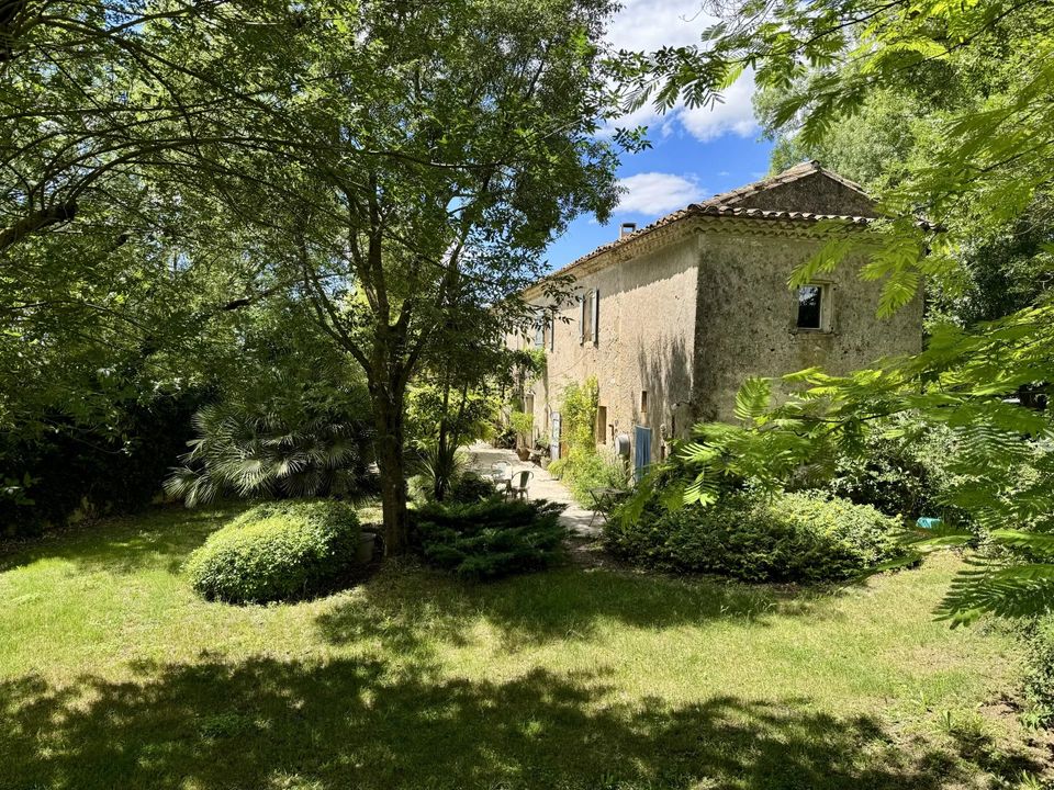 Villa i Saint-Chaptes, Gard - foto 1