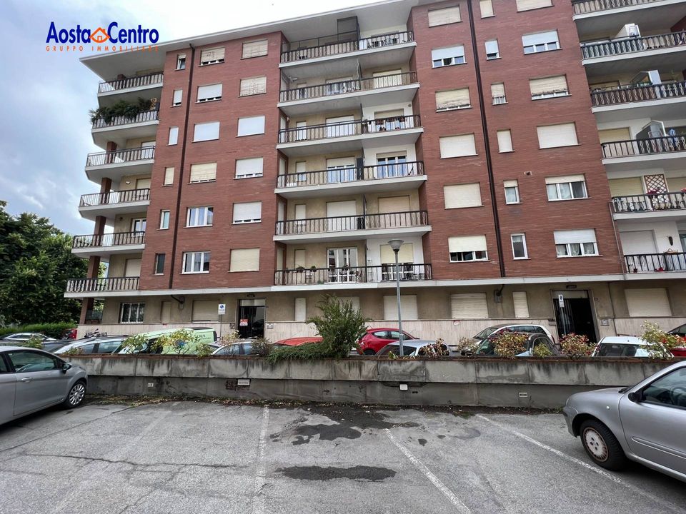 Lejlighed i Aosta, Aosta Valley - foto 1