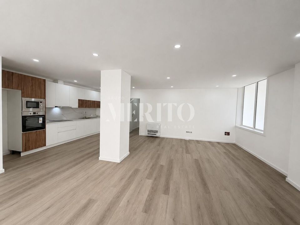 Lejlighed i Vila Nova de Famalicao, Braga - foto 1