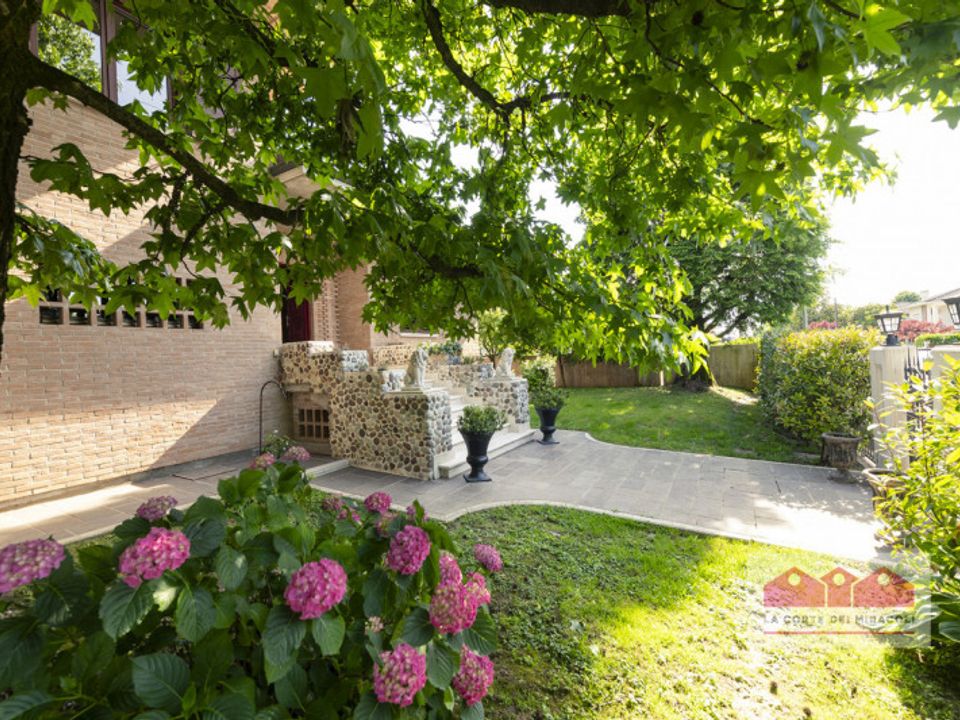 Villa en Caldogno - Rettorgole - Cresole, Vicenza - foto 1