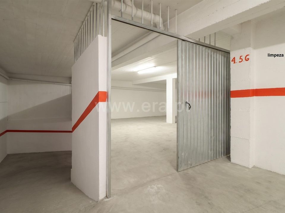 Garage i Torres Vedras, Lisbon - foto 3