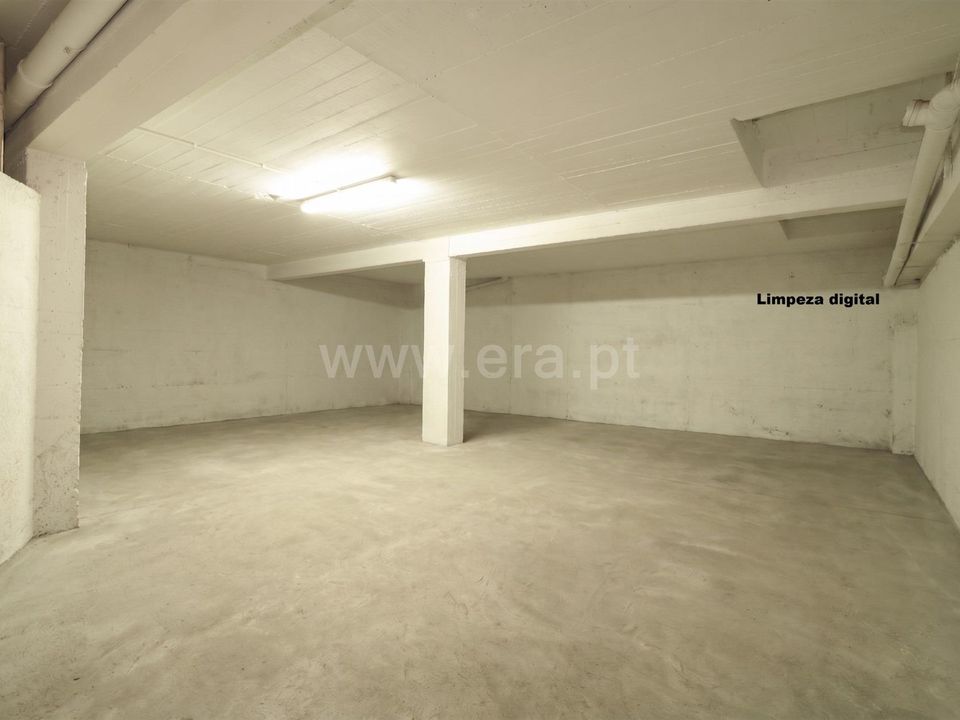 Garage i Torres Vedras, Lisbon - foto 4