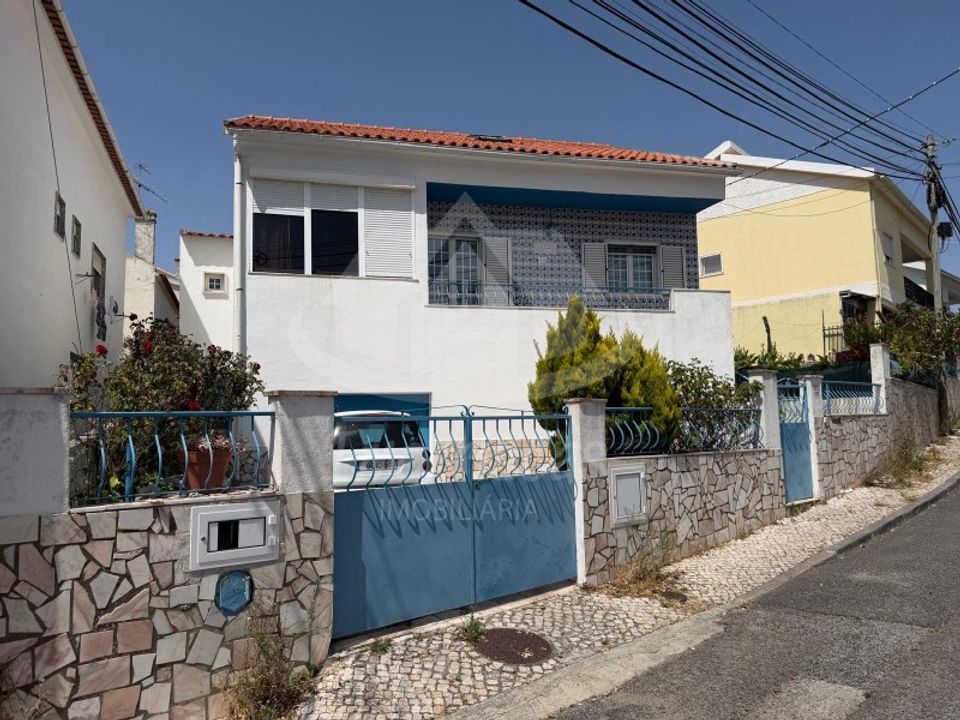 Villa i Santa Iria de Azoia, Lisbon - foto 1