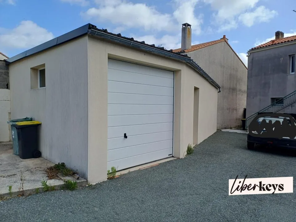 Garage i La Tremblade, Charente-Maritime - foto 1