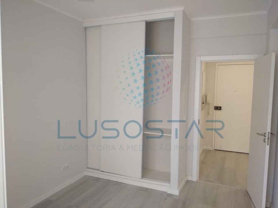 Lejlighed i Amadora, Lisbon - foto 4
