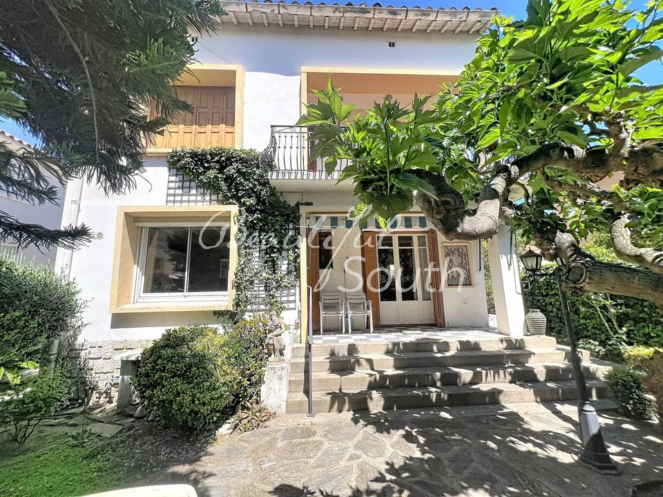 Villa i Perpignan, Pyrenees-Orientales - foto 1