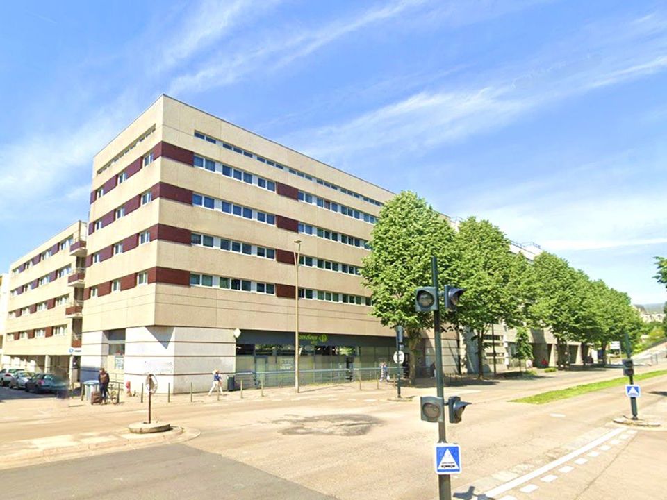 Erhvervsejendom i Nantes, Loire-Atlantique - foto 1
