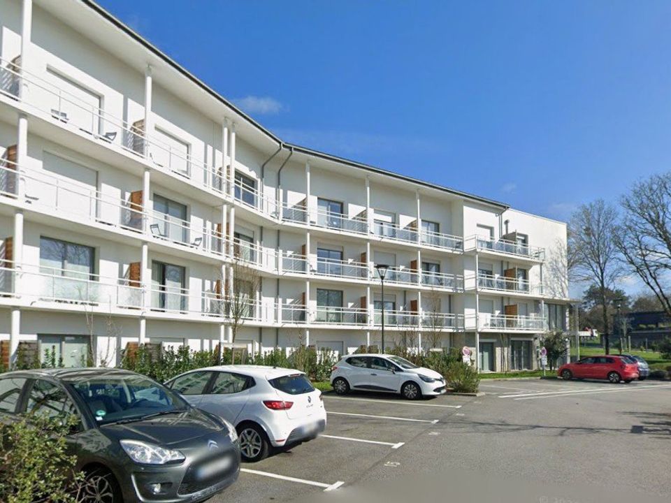Erhvervsejendom i Saint-Ave, Morbihan - foto 1