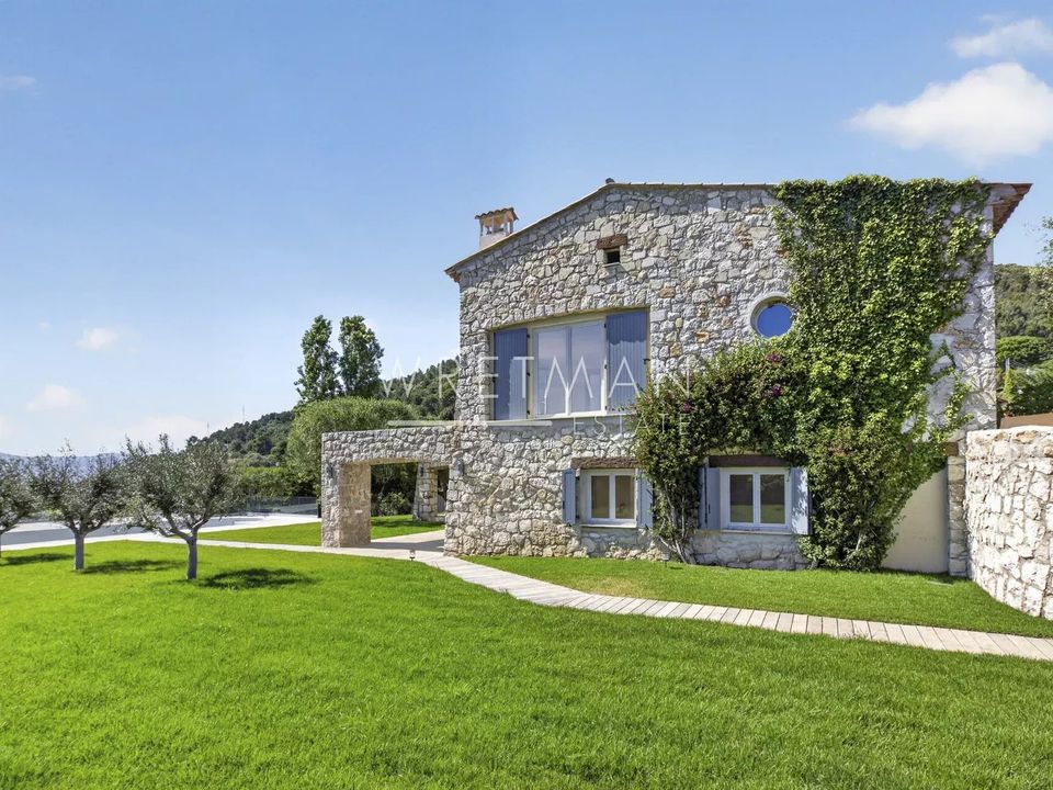 Villa i Villefranche-sur-Mer, Alpes-Maritimes - foto 1