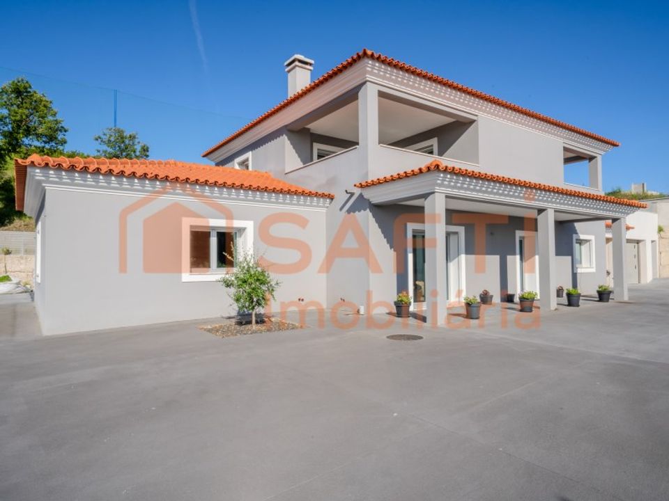 Villa i Leiria, Leiria - foto 1