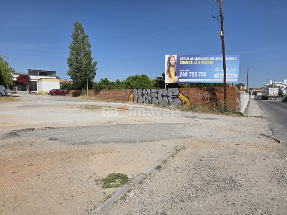 Helårsgrund i Entroncamento, Santarem - foto 5