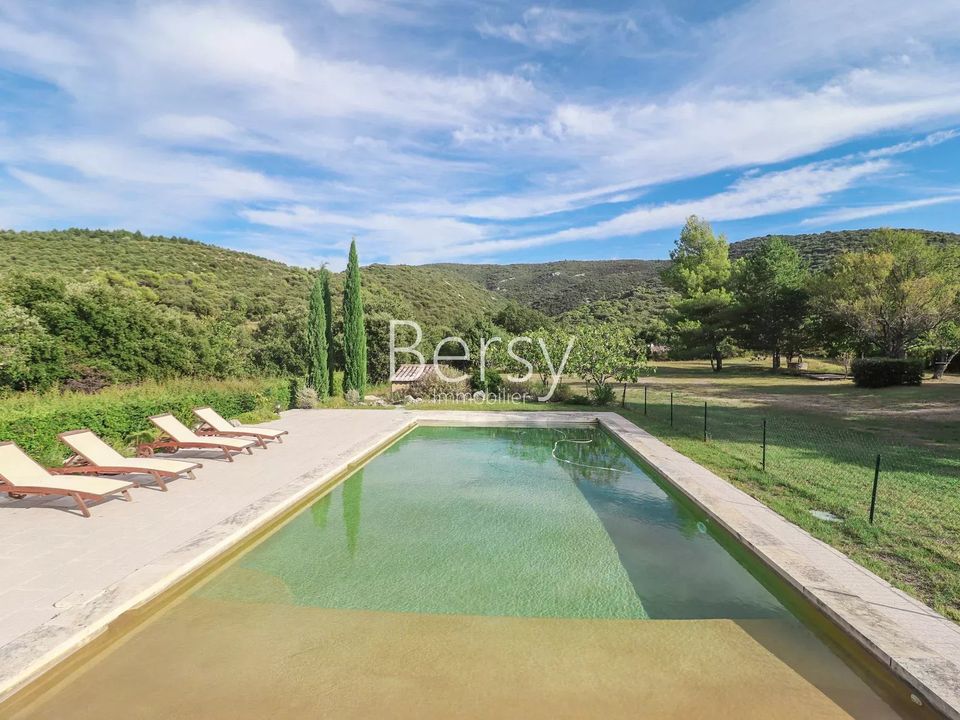 Villa i L'Isle-sur-la-Sorgue, Vaucluse - foto 1
