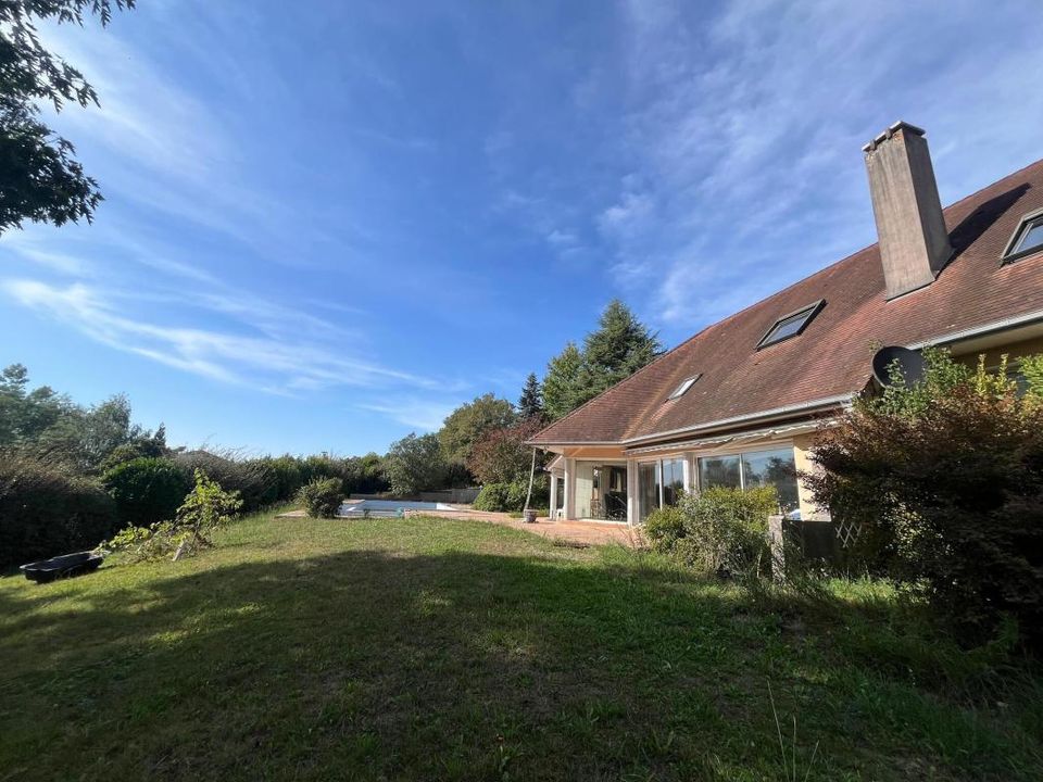 Villa a Serres-Morlaas, Pyrenees-Atlantiques - foto 1