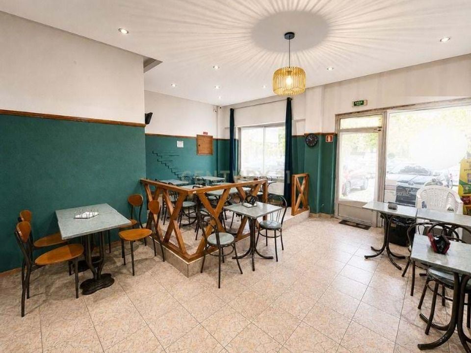 Erhvervsejendom i Queluz, Lisbon - foto 2