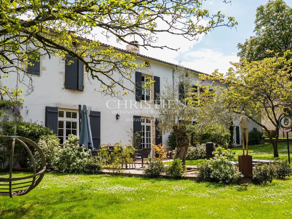 Landejendom i Saint-Pierre-D'Amilly, Charente-Maritime - foto 3