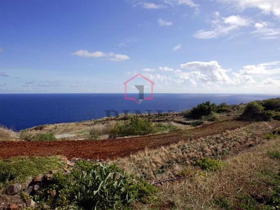 Helårsgrund i Canico de Baixo, Madeira - foto 1