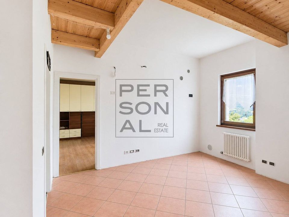 Villa i Rovereto, Trento - bilde 1