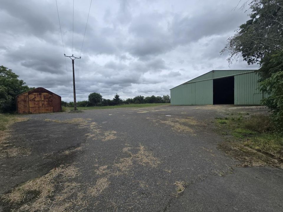 Erhvervsejendom i Saulges, Mayenne - foto 2