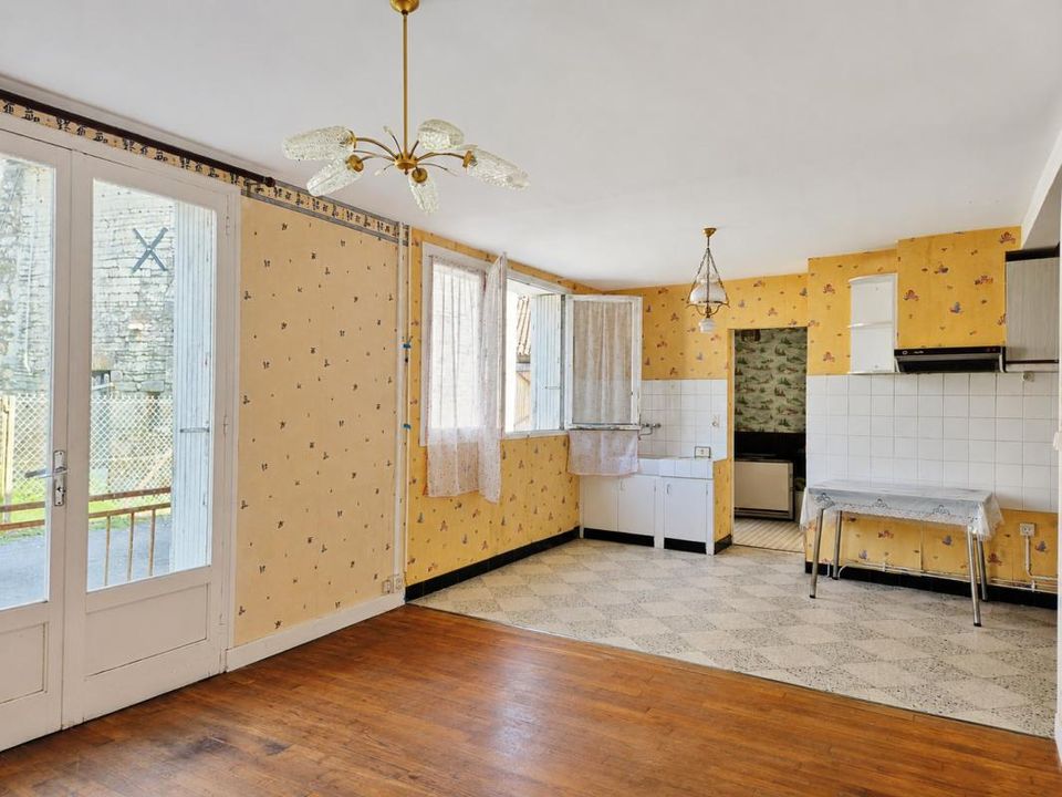 Landsbyhus i Saint-Fraigne, Charente - foto 4