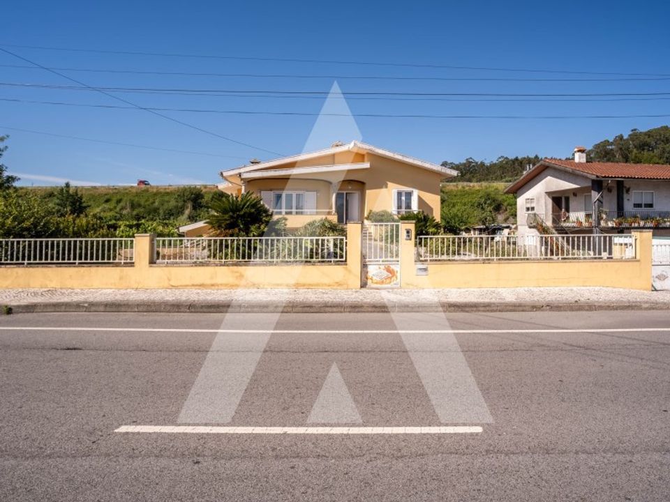Villa i Oliveira de Azemeis, Aveiro - foto 1