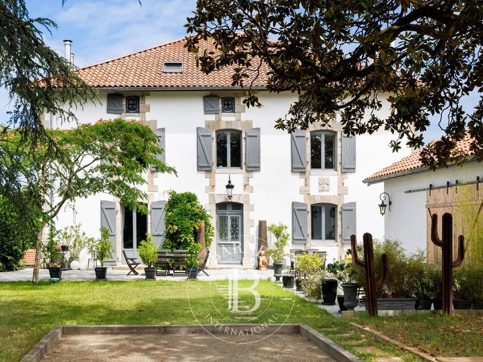 Landhuis in Guiche, Pyrenees-Atlantiques - foto 5