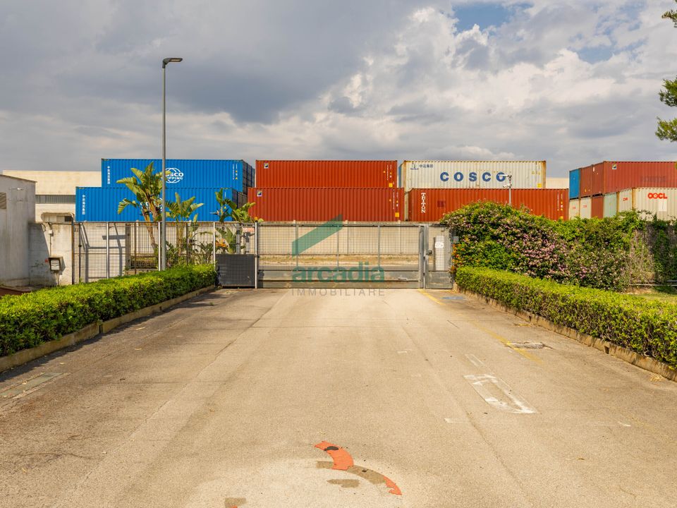 Propiedad comercial en Modugno, Bari - foto 3