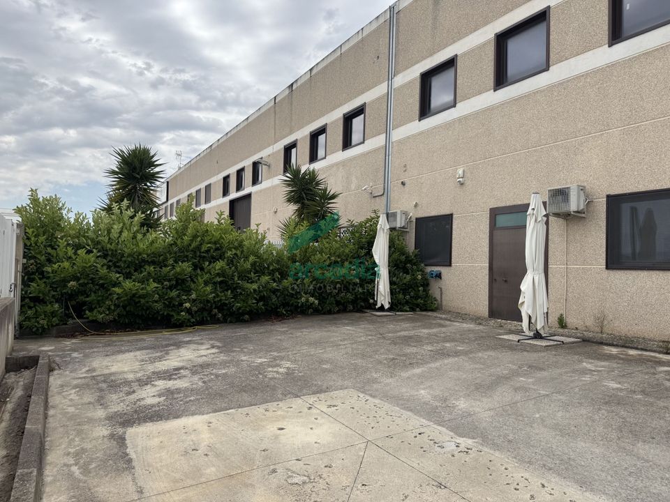 L'establiment comercial a Modugno, Bari - foto 2