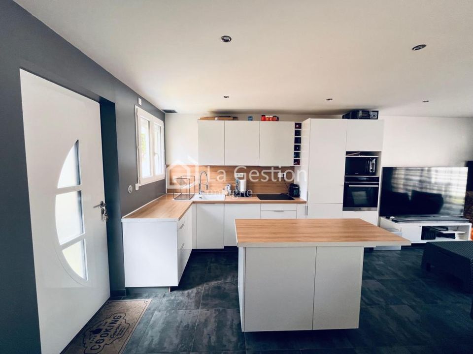 Villa em Quincy-sous-Sénart, Essonne - foto 2