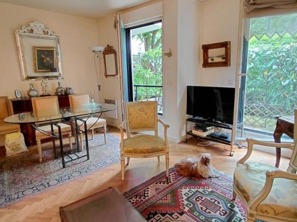 Lejlighed i Courbevoie, Hauts-de-Seine - foto 1