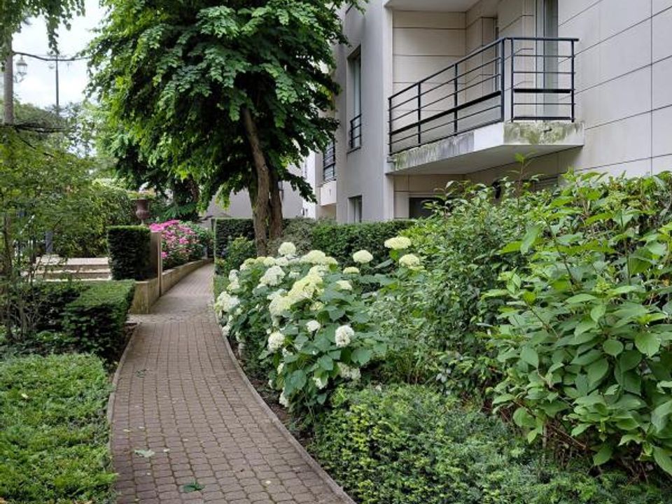 Lejlighed i Courbevoie, Hauts-de-Seine - foto 2
