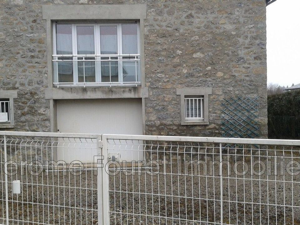 Garatge a Egletons, Correze - foto 1