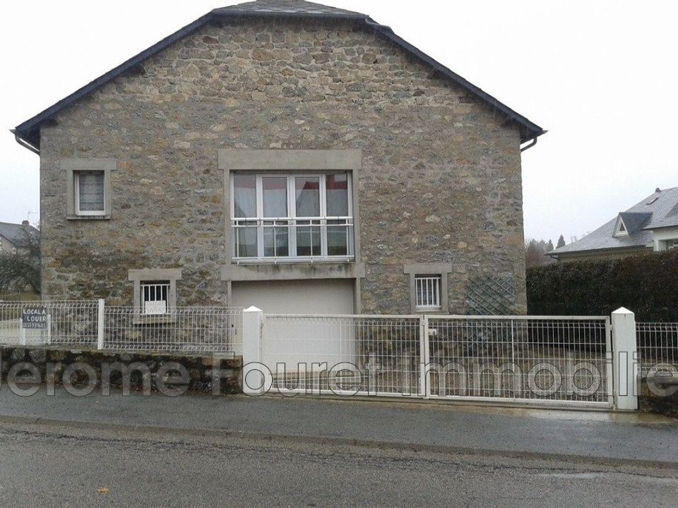Garatge a Egletons, Correze - foto 3