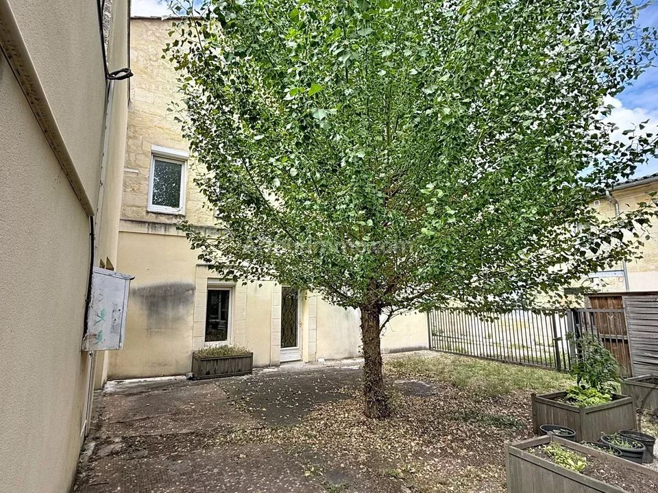 Lejlighed i Saint-Médard-de-Guizières, Gironde - foto 1