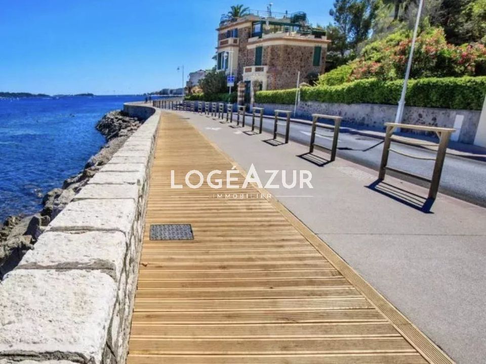 Apartment in Cannes, Alpes-Maritimes - photo 1