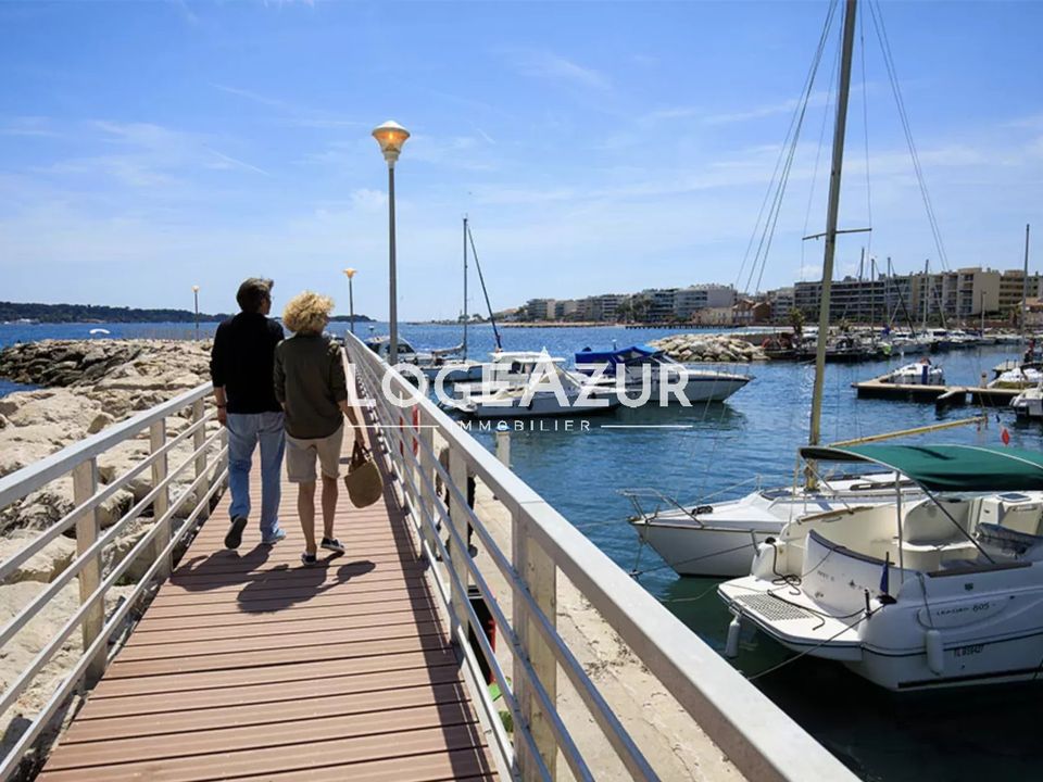 Apartment in Cannes, Alpes-Maritimes - photo 2