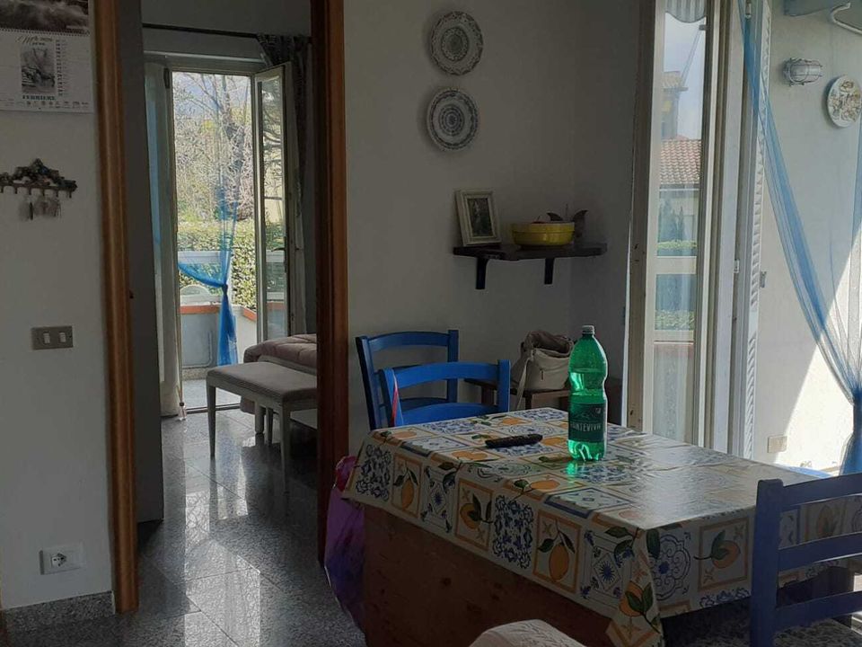 Lejlighed i Carrara, Massa and Carrara - foto 1