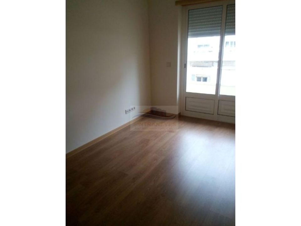 Lejlighed i Amadora, Lisbon - foto 4