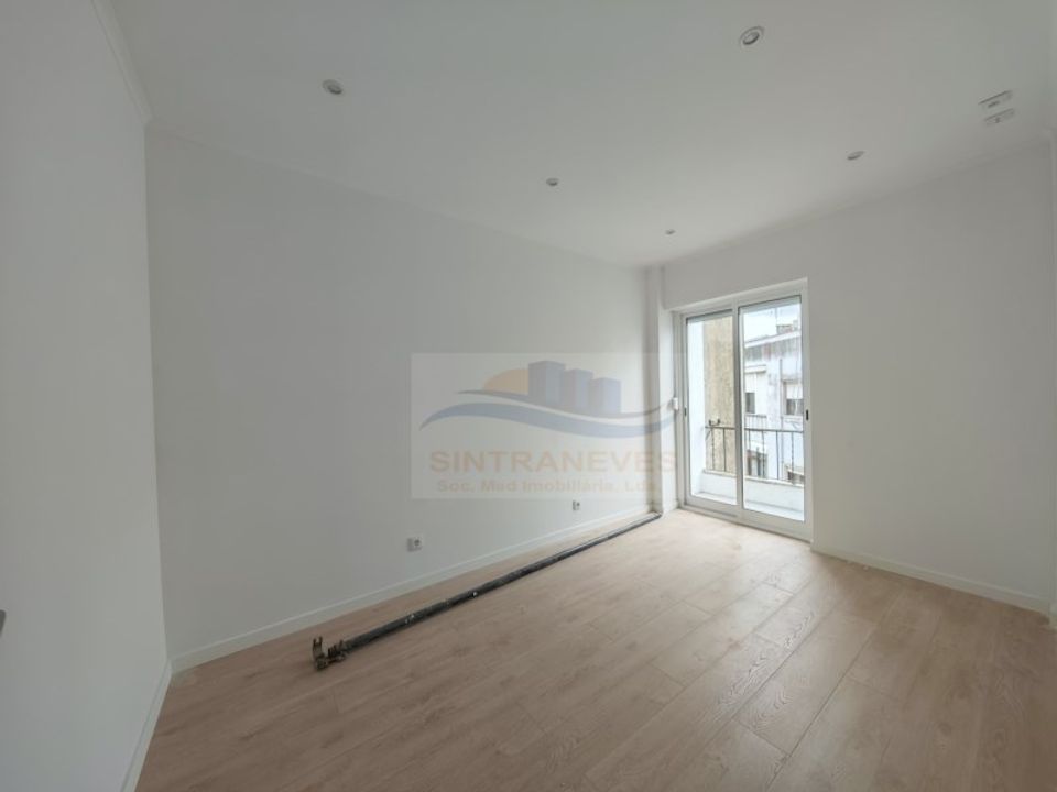 Lejlighed i Amadora, Lisbon - foto 4
