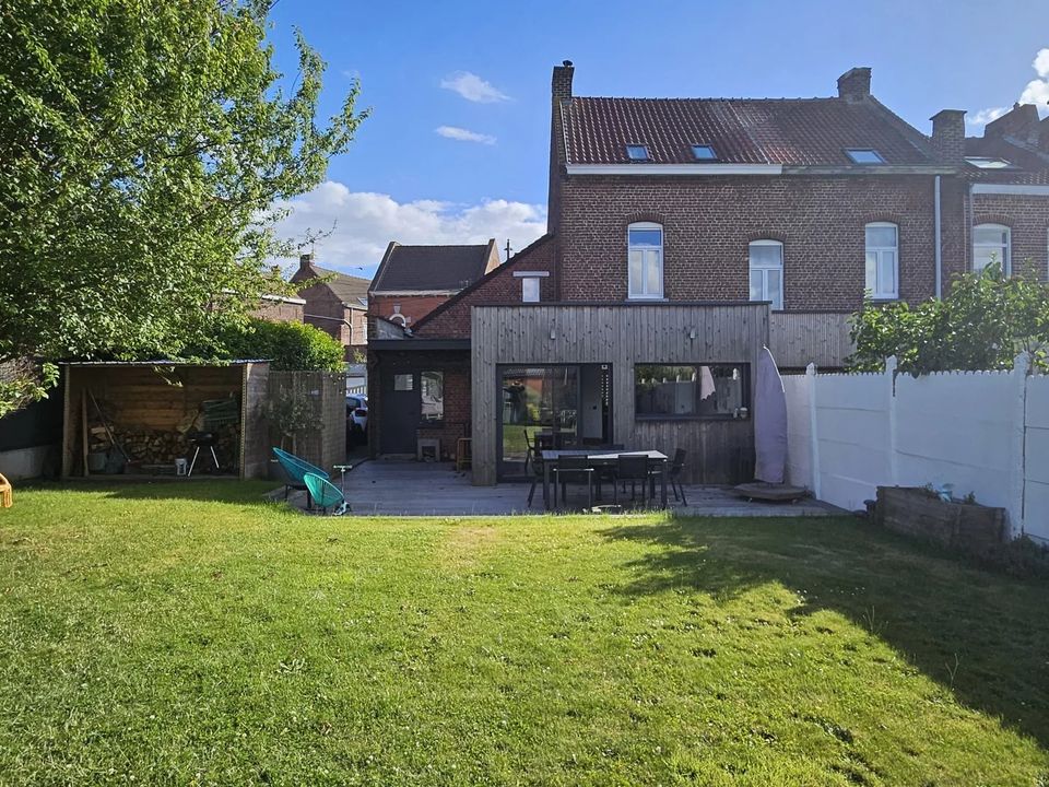 Villa i Neuville-en-Ferrain, Nord - bilde 1