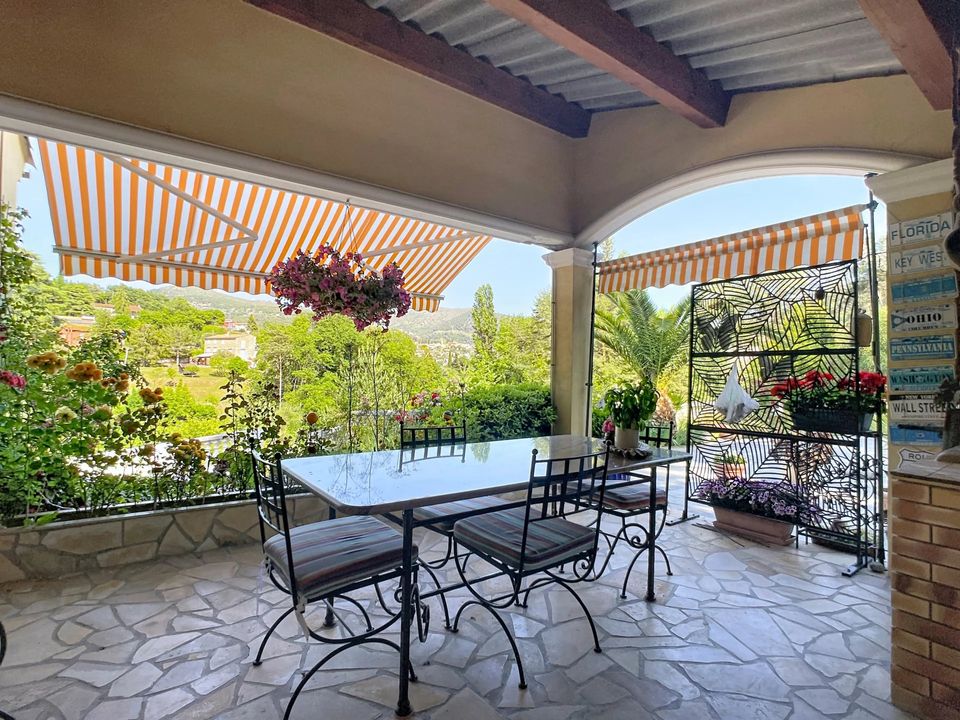 Villa a Tourrette-Levens, Alpes-Maritimes - foto 5