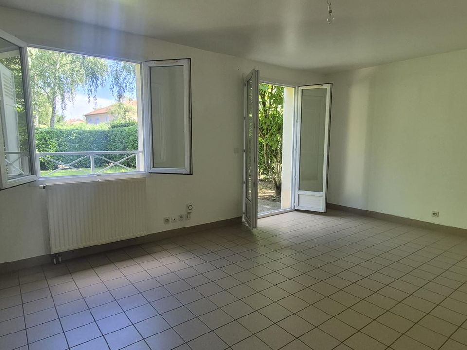 Villa i Bourg-en-Bresse, Ain - foto 4