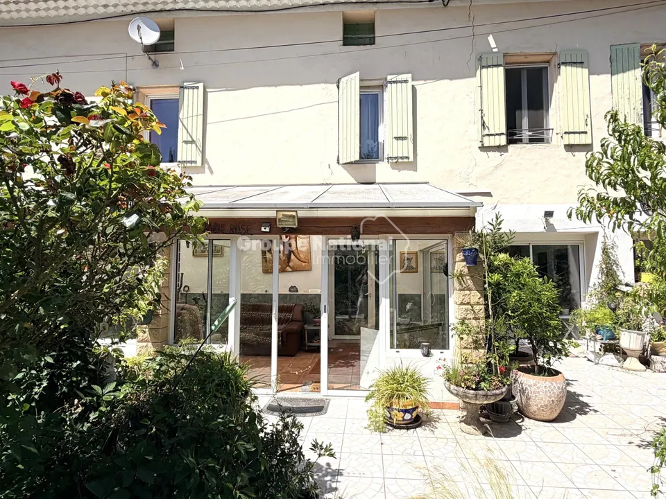 Villa i Courthézon, Vaucluse - bilde 1